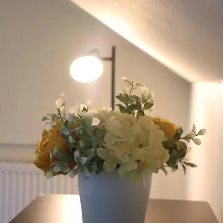 Peaceful 2 Bed House Free Parking * ليدز