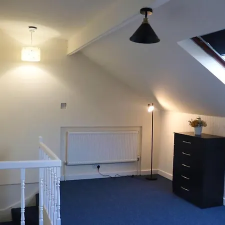شقة Peaceful 2 Bed House Free Parking